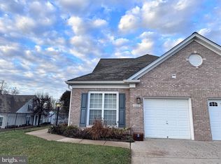 12221 Seaford Ct, Woodbridge, VA 22192