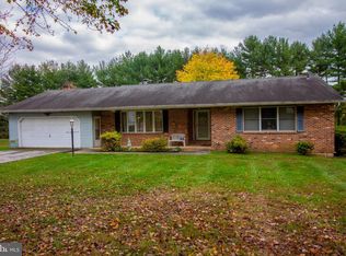 1527 Miller Rd, Westminster, MD 21158