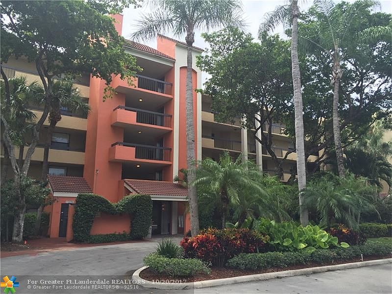 1st image of 2025 Lavers Cir APT D501