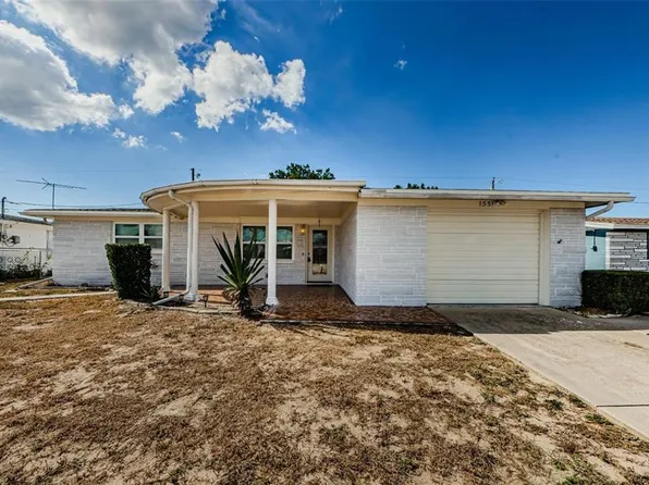 1551 Derrick St, Holiday, FL 34690