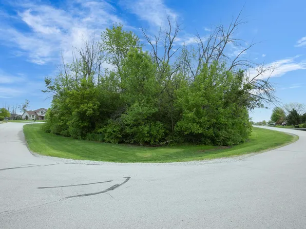 Charleen Ln #7, Greenville, WI 54942