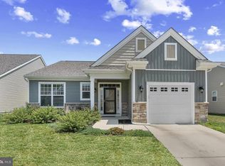 1 Fairmont Ln, Dover, DE 19904