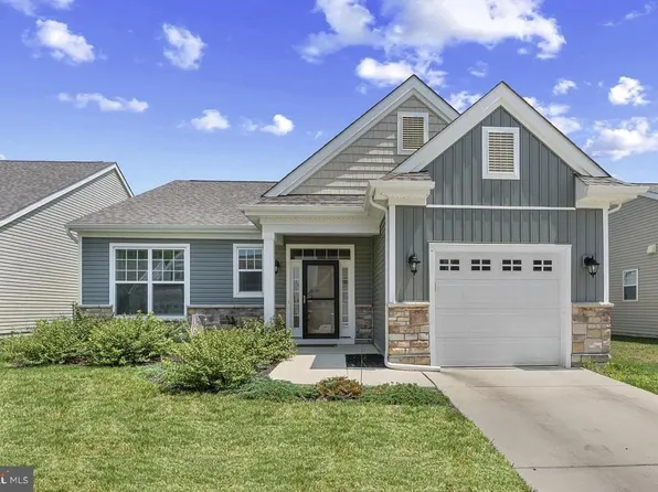 1 Fairmont Ln, Dover, DE 19904