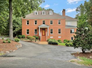 3400 Lockshire Dr, North Chesterfield, VA 23236