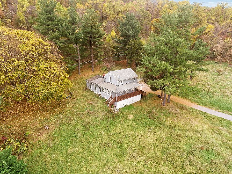 2nd image of 10B Ash Dr
