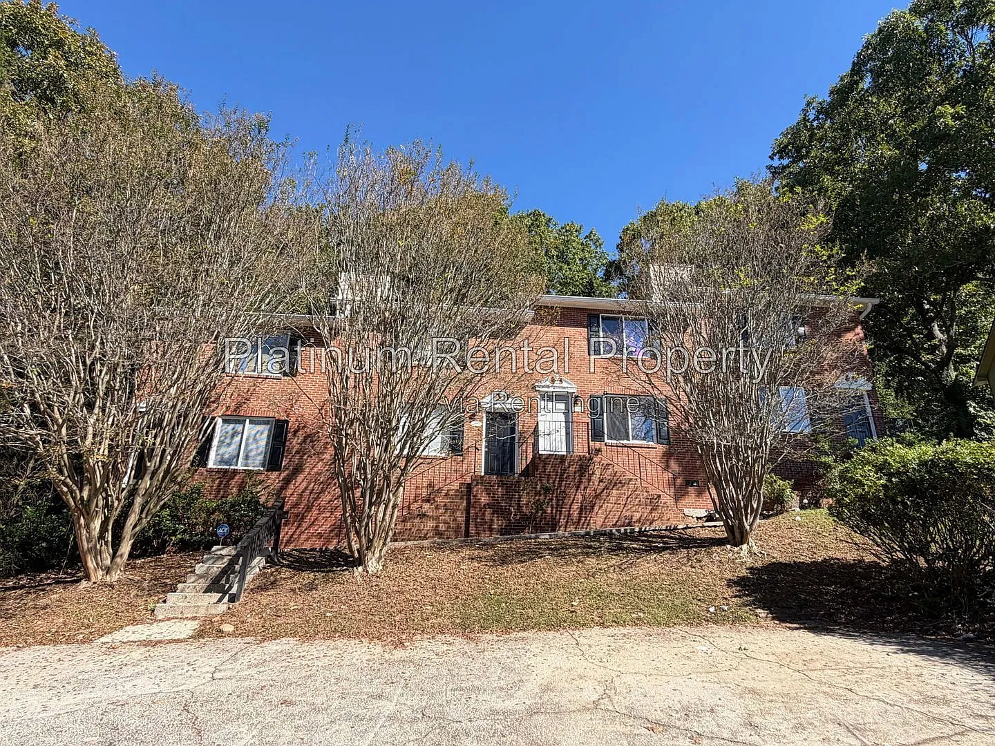 2 bed, 1.5 bath, $1,400 — Photo 3