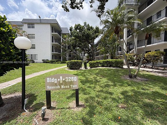 2nd image of 3280 Spanish Moss Ter APT 110