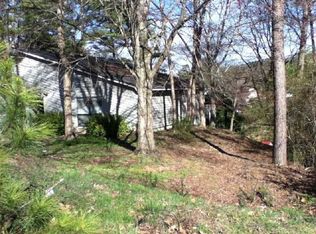 1300 Terramont Dr, Roswell, GA 30076