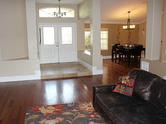 3rd image of 16619 Blenheim Dr