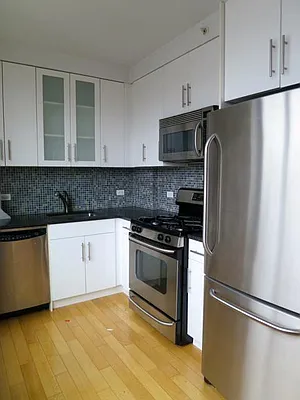 Rented by Town Residential | media 22