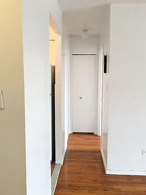 Rented by Nest Seekers International | media 13