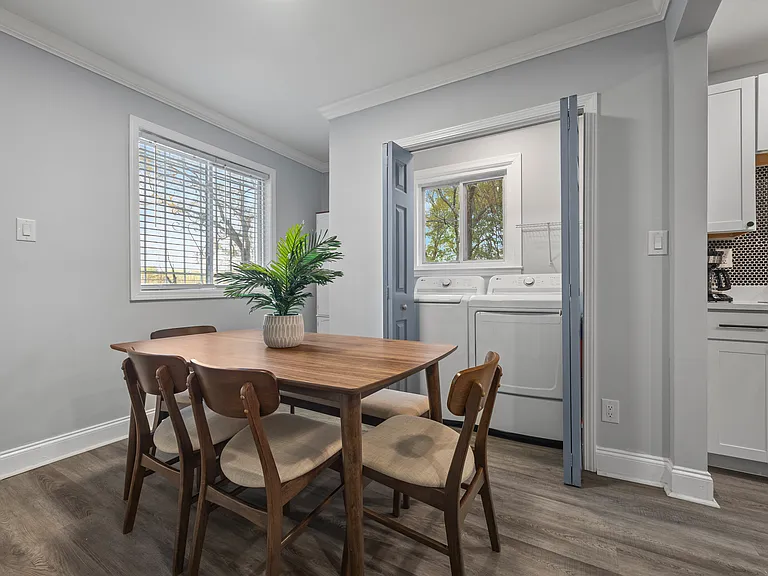 547 Erin Ave SW — Photo 18