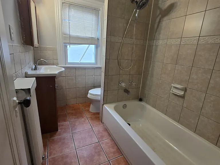 1353 Kennedy St NW — Photo 23