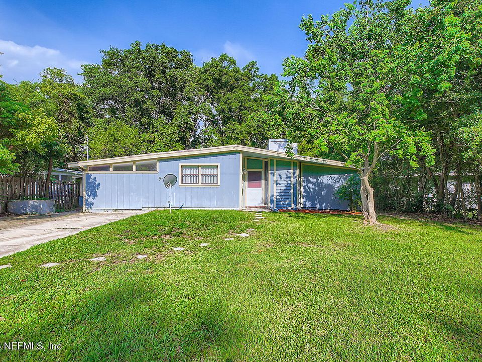 1st image of 794 LA MARCHE Drive