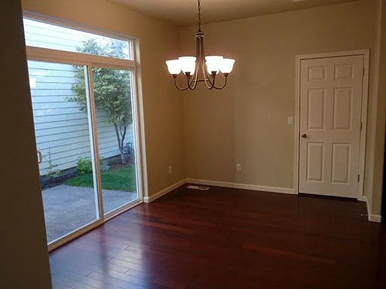 3738 SE Oakleaf St — Photo 16