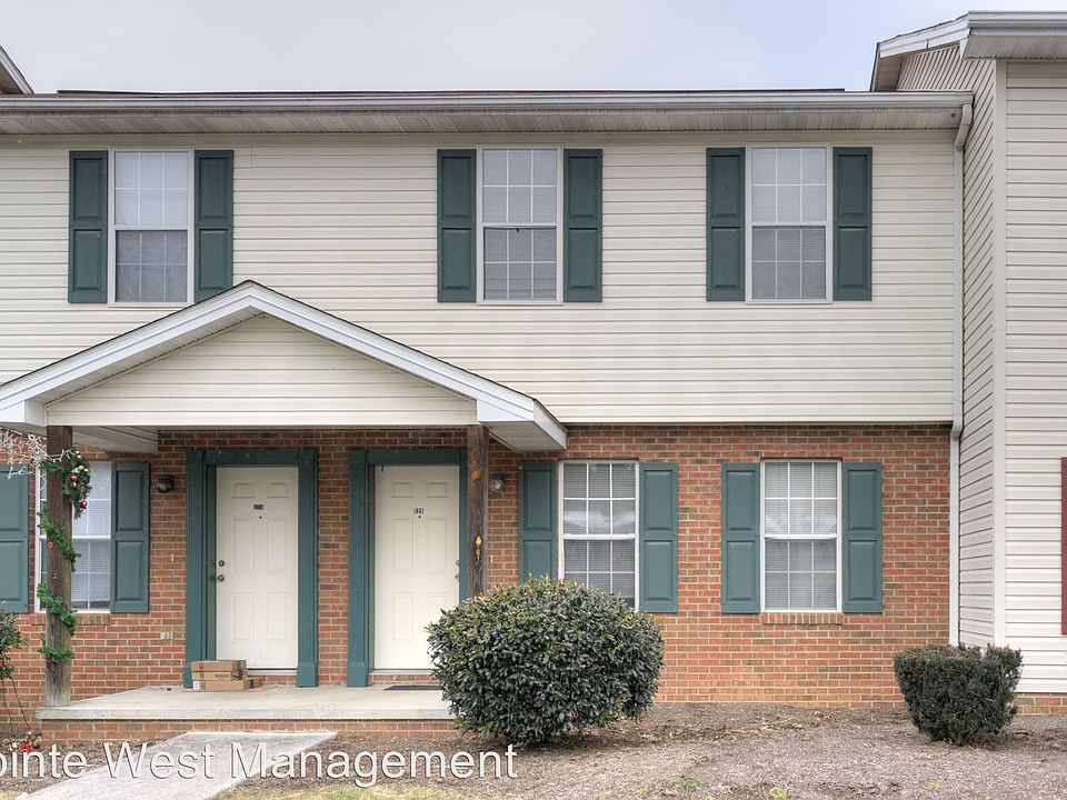 1st image of 826 Patrick Henry Dr