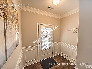 3 bed, 2.5 bath, 2170 sqft, $2,150 — Photo 2