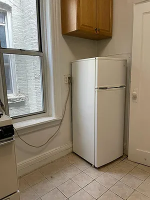 Rented by Manhattan Flats | media 9