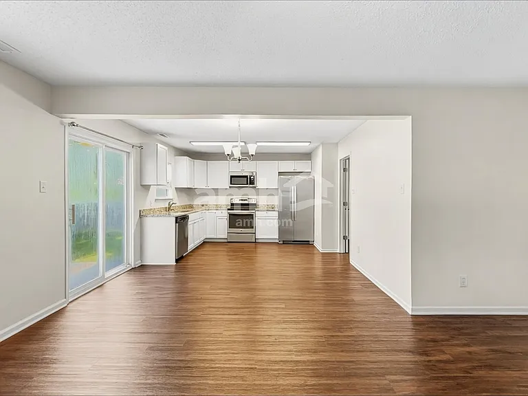9318 W Rising Sun Dr — Photo 5