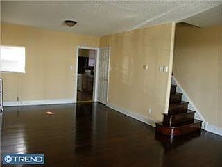1st image of 4744 Oakmont St