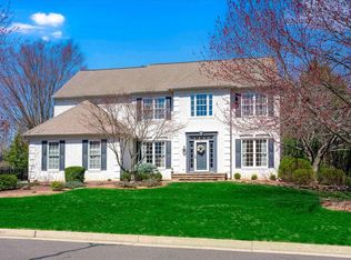 28 Eagleton Farm Rd, Newtown, PA 18940