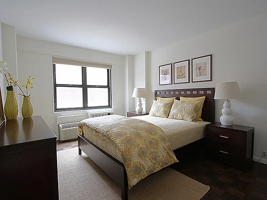 Sold by Sotheby's International Realty | media 12