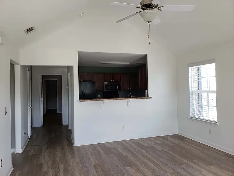 6 Drakie Ct — Photo 2