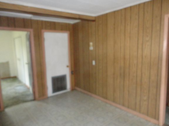 4th image of 2709 Cypress St