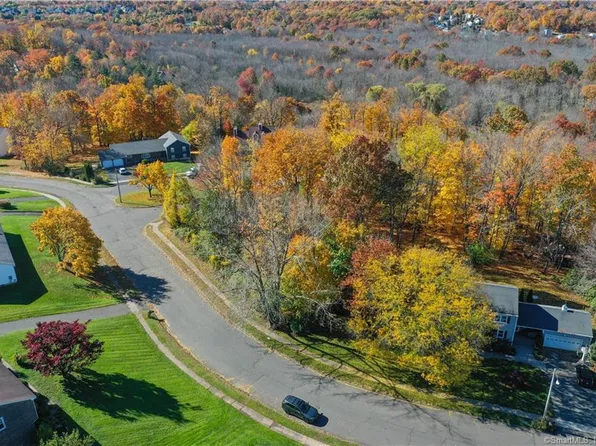 0 Circlewood Drive, Berlin, CT 06037