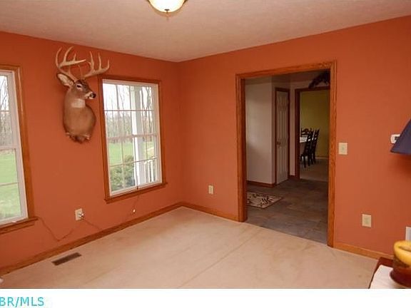 Formal Living: 12'x12'