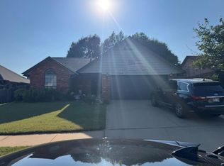 1109 David Rd, Moore, OK 73160