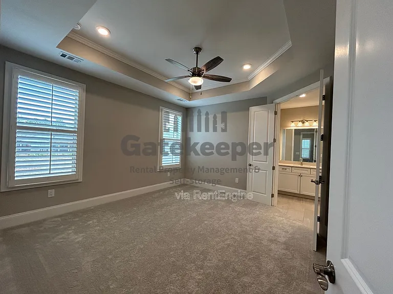 411 Silverbell Ct — Photo 11