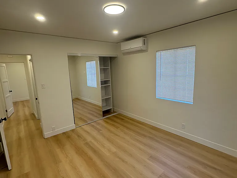 417 S Fremont Ave — Photo 4