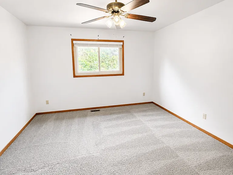 793 Collingwood Dr — Photo 25