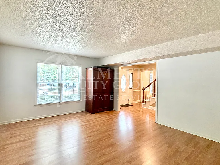 4610 Eagle Rock Rd — Photo 4