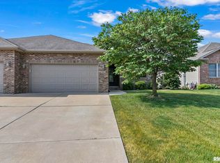 4062 Highbury Dr, Springfield, IL 62711