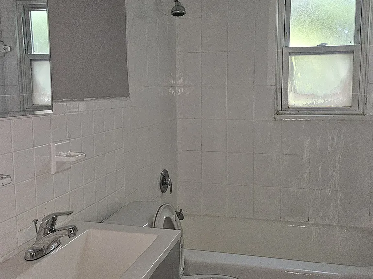 152 3rd Ave #2 — Photo 6