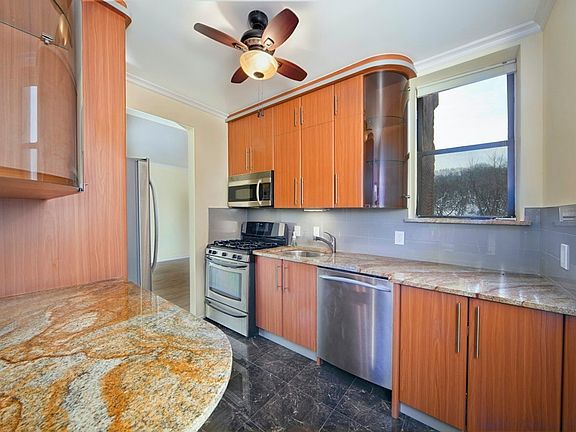 3rd image of 137 Central Park N APT 5B