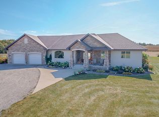21173 280th St, Richmond, MN 56368