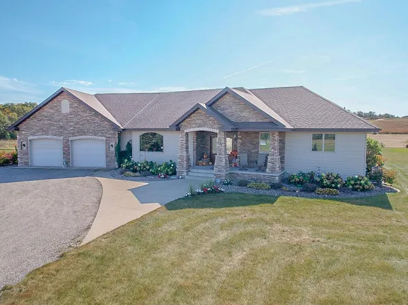 21173 280th St, Richmond, MN 56368