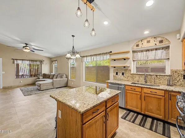 27618 N 24TH Lane, Phoenix, AZ 85085