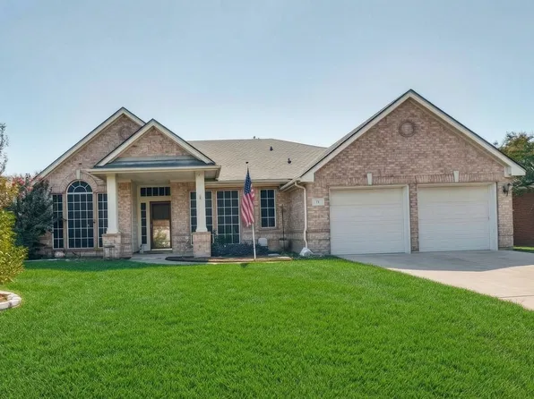 12 Laura Elizabeth Ct, Mansfield, TX 76063