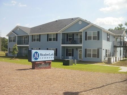 2nd image of 2380 Meadowlark Commons Ct APT 201