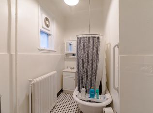 523 Pine St UNIT 2R, Philadelphia, PA 19106