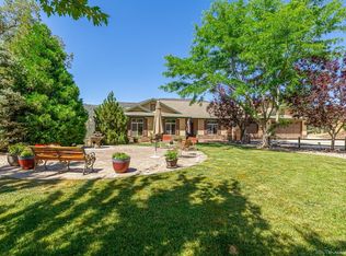 30400 Rollingoak Dr, Tehachapi, CA 93561