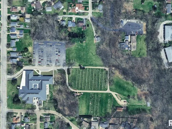 3202 27th Ave, Rock Island, IL 61201