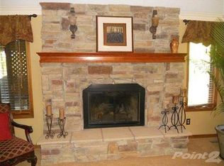 1834 E Richmond Pl, Springfield, MO 65804