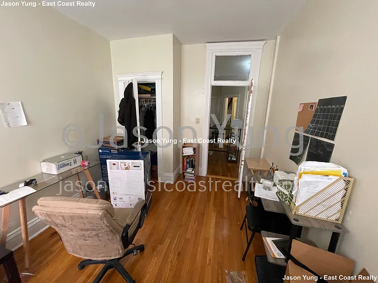 35 Gardner St #17 — Photo 8