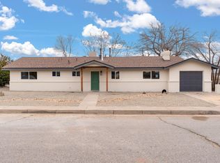 1537 Erbbe St NE, Albuquerque, NM 87112