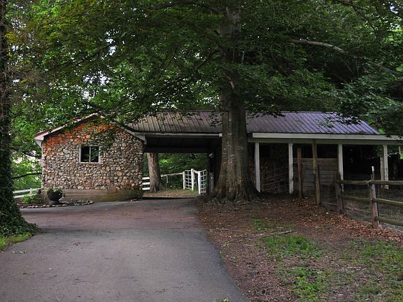 Shop & Horse Barn